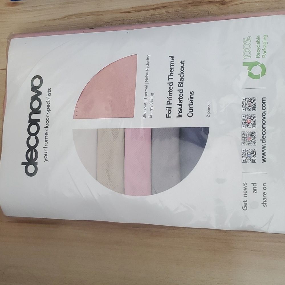 Deconovo foil printed thermal insulated blackout curtain new in package